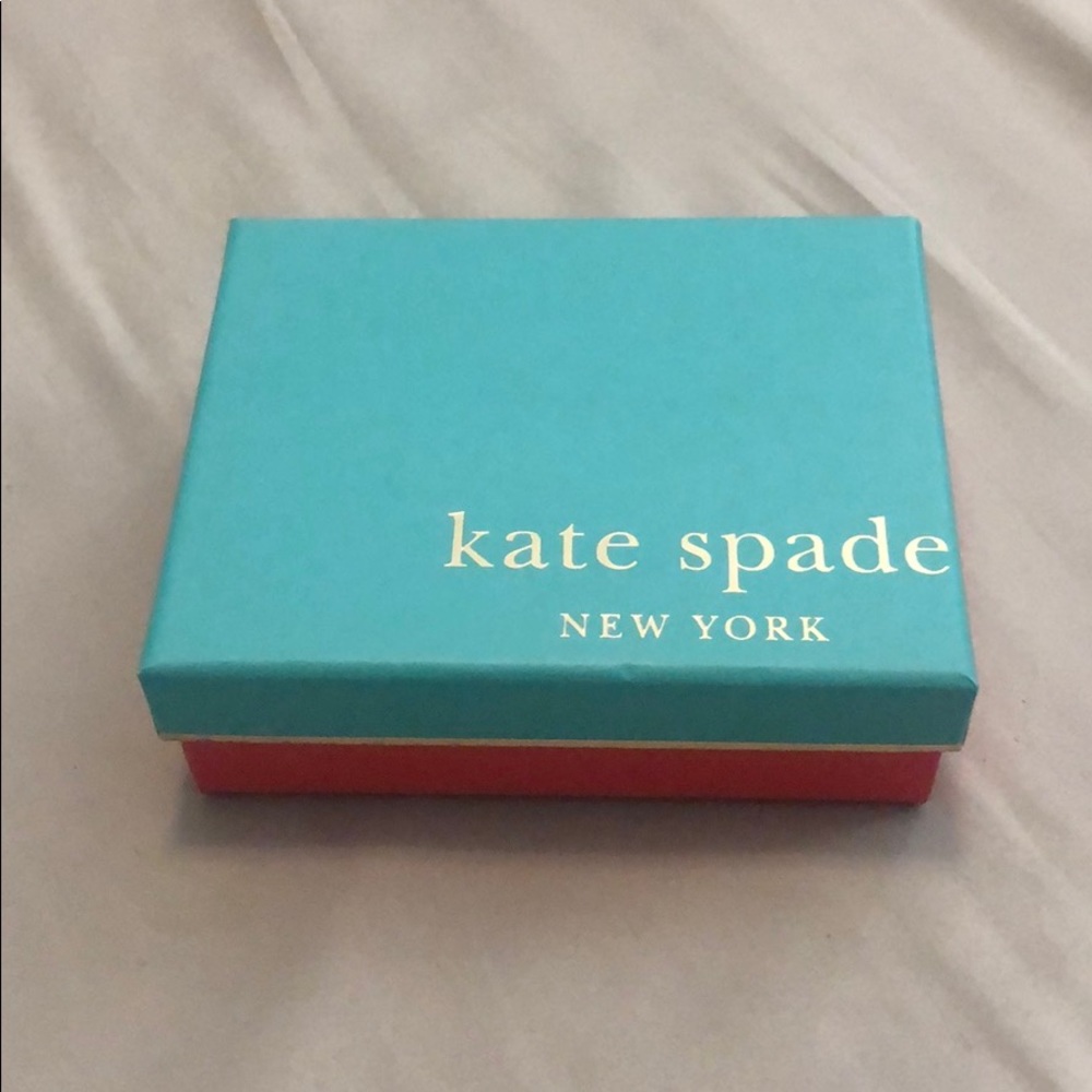 Kate Spade Box ♠️